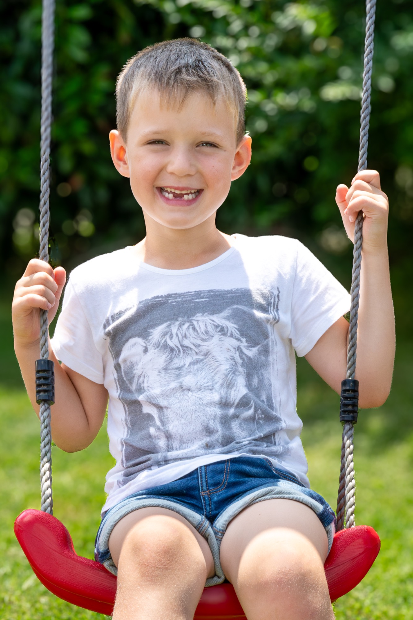 Kind auf Schaukel Fotografie Allgäu, Caro's Fotostüble Allgäu